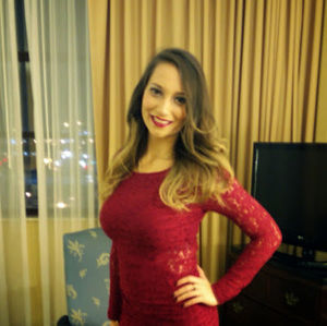 Meet your Posher, Desiree